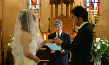 ハピネスウエディング　フランスオーベルジュ「ムーランブレジョン」挙式